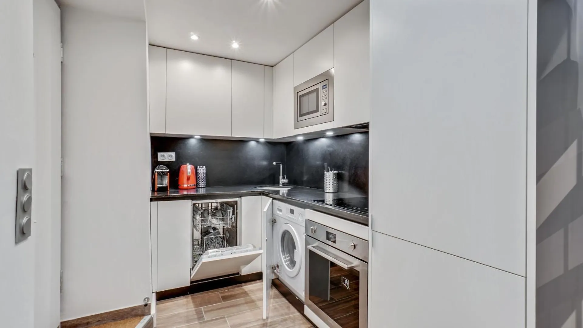 07 Tour Eiffel - Maison Pour 5 Personnes Appartement Paris