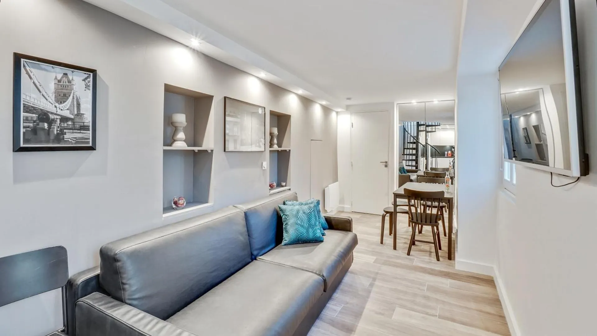 07 Tour Eiffel - Maison Pour 5 Personnes Appartement Paris